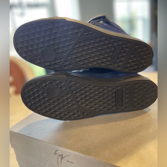 Authentic Giuseppe Zanotti Sneakers - Picture 8 of 10